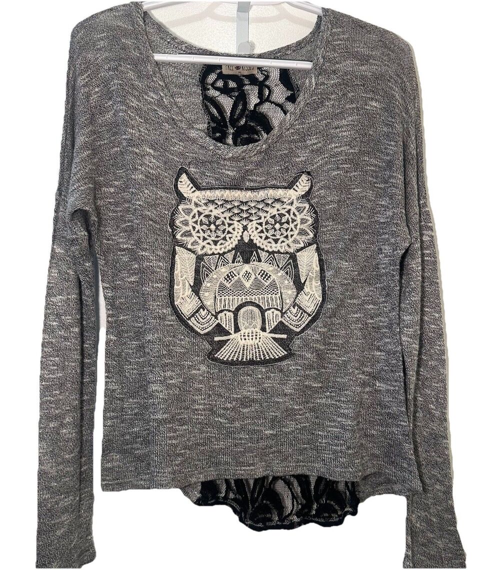 Free Kisses Owl Graphic Lace Back Top XL Gray Boho Long Sleeve Sheer Lace Back
